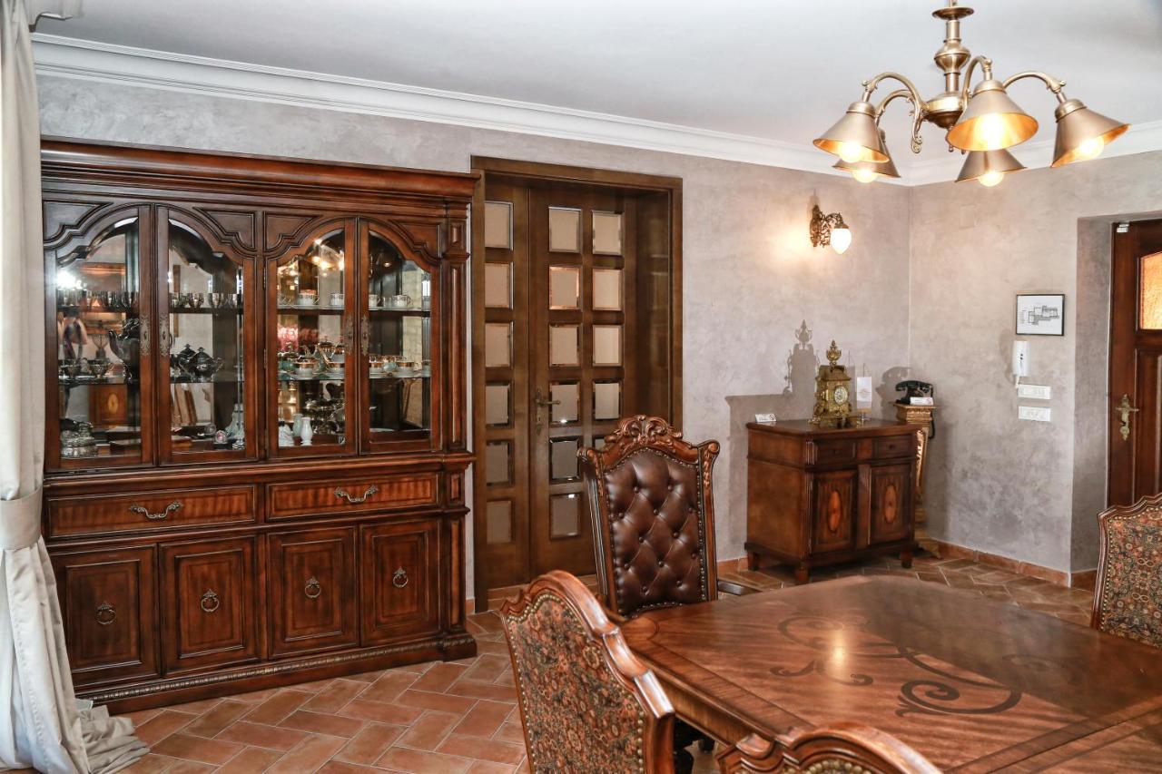 Villa Carolus-Luxurious Istrian Villa Barat  Buitenkant foto