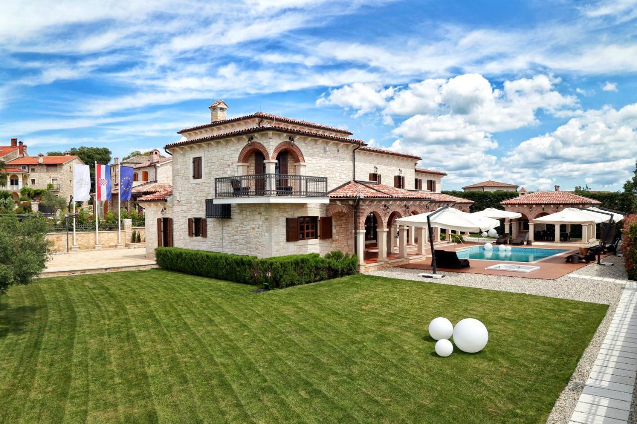 Villa Carolus-Luxurious Istrian Villa Barat  Buitenkant foto