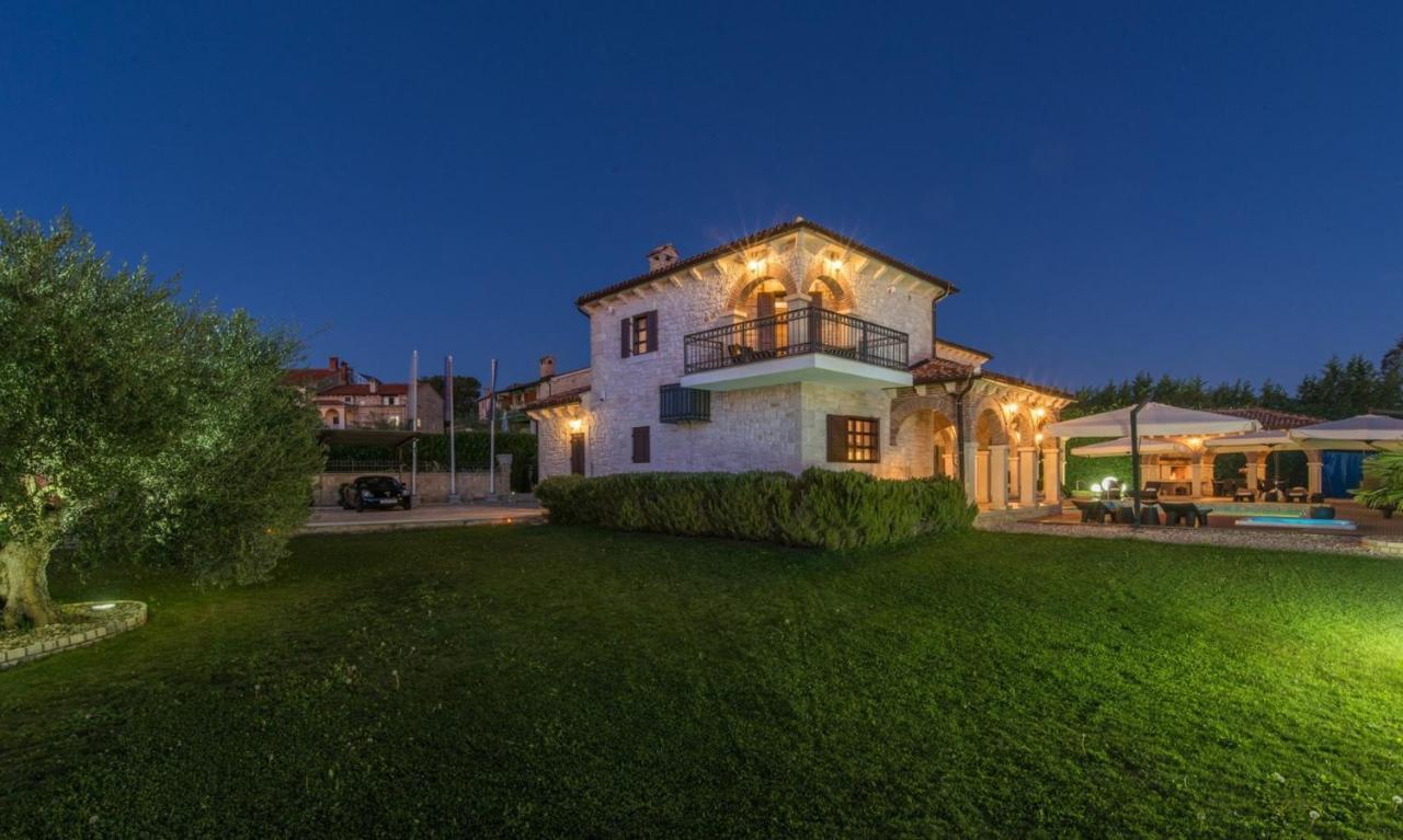Villa Carolus-Luxurious Istrian Villa Barat  Buitenkant foto