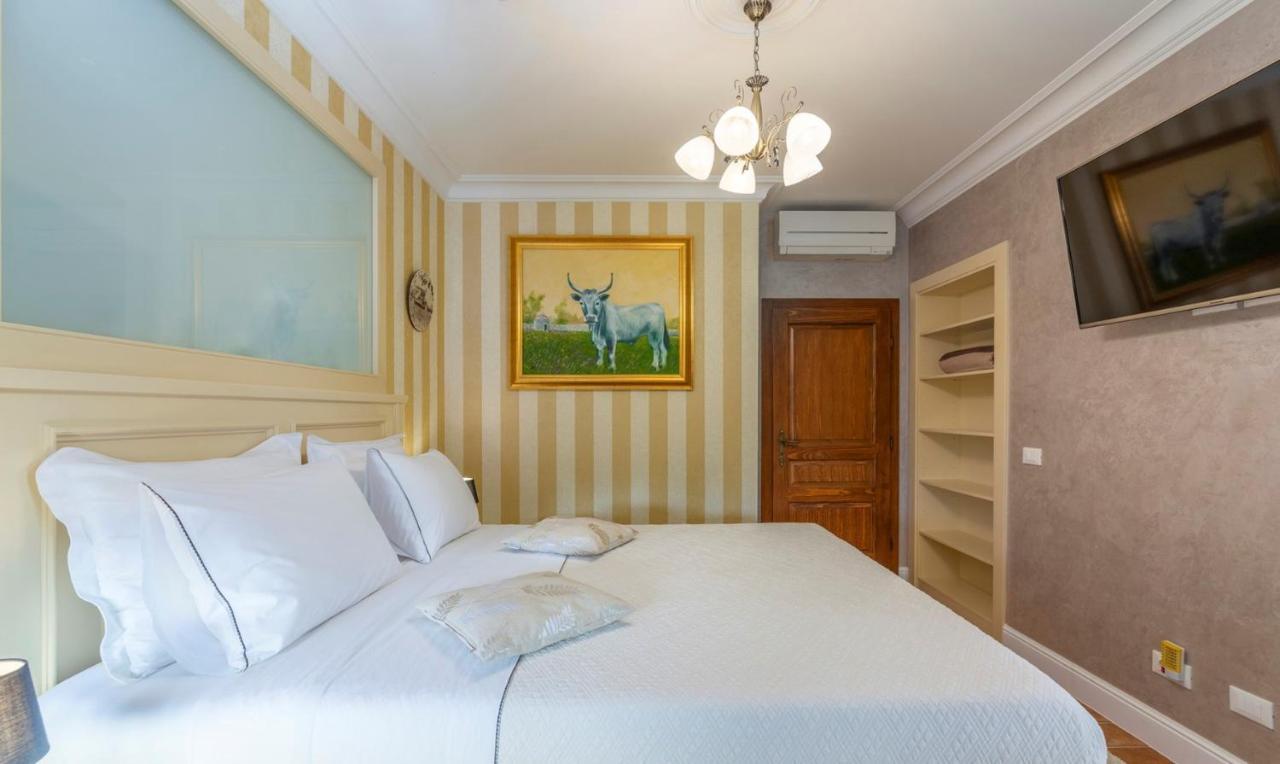 Villa Carolus-Luxurious Istrian Villa Barat  Buitenkant foto