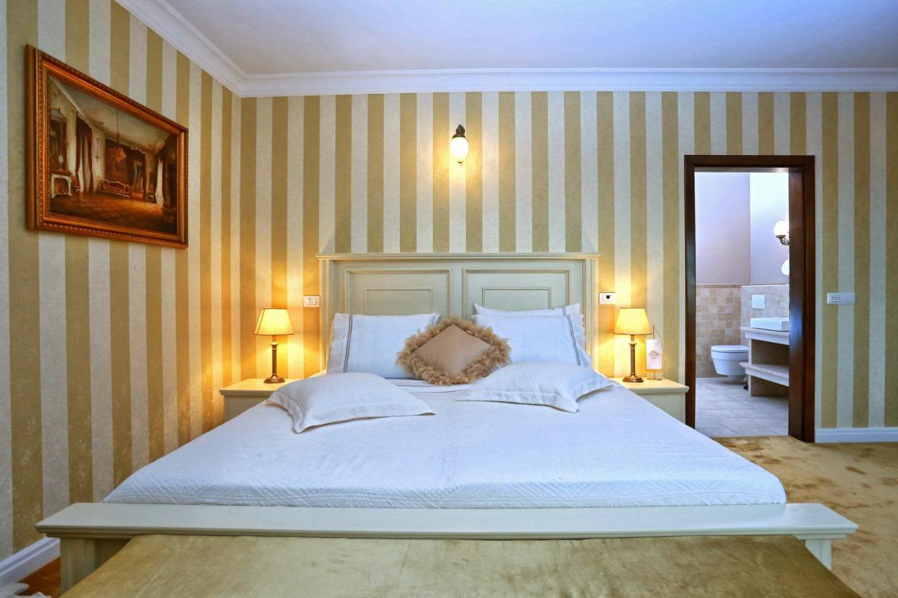 Villa Carolus-Luxurious Istrian Villa Barat  Buitenkant foto